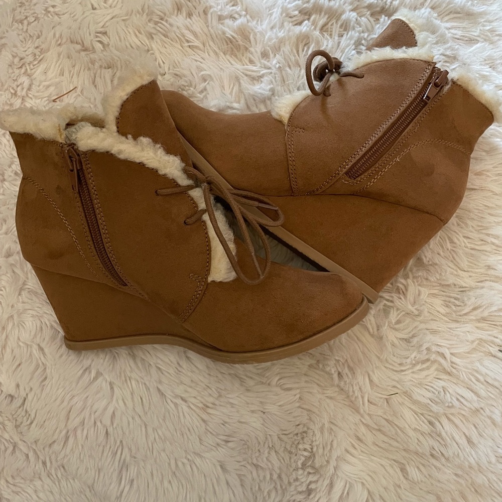 Booties - Picture 4 of 7